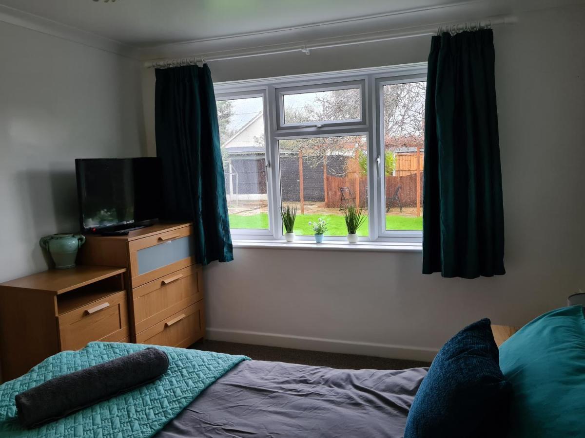 Westbury House Villa Рочфорд Екстериор снимка